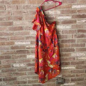 NEW WITH TAGS ANGIE ONE SHOLDER DRESS SIZE S